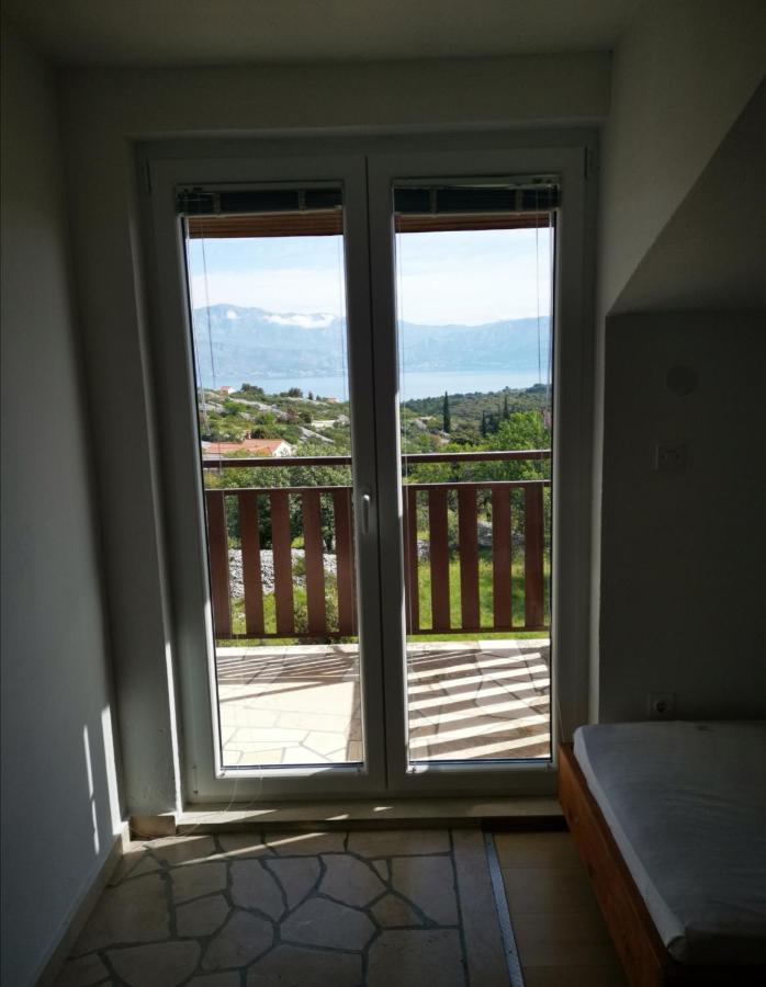 Apartments Plazibat Skrip Экстерьер фото